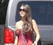 Oksana Grigorieva enceinte de Mel Gibson, sort d'une clinique dermatologique à Los Angeles