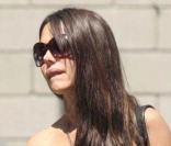 Oksana Grigorieva enceinte de Mel Gibson, sort d'une clinique dermatologique à Los Angeles