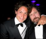 Julian Schnabel serait fier que la liaison de son fils avec Elle McPherson ne soit pas qu'une rumeur...