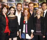 Valérie Kaprisky, Lisa Masker, Guillaume Cramoisan, Laure Marsac, Kevin Antoine, Juliet Lemonnier et Bruno Garcia 