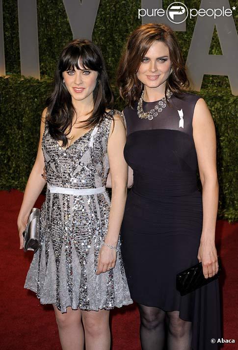 Zooey et Emily Deschanel en février 2009 