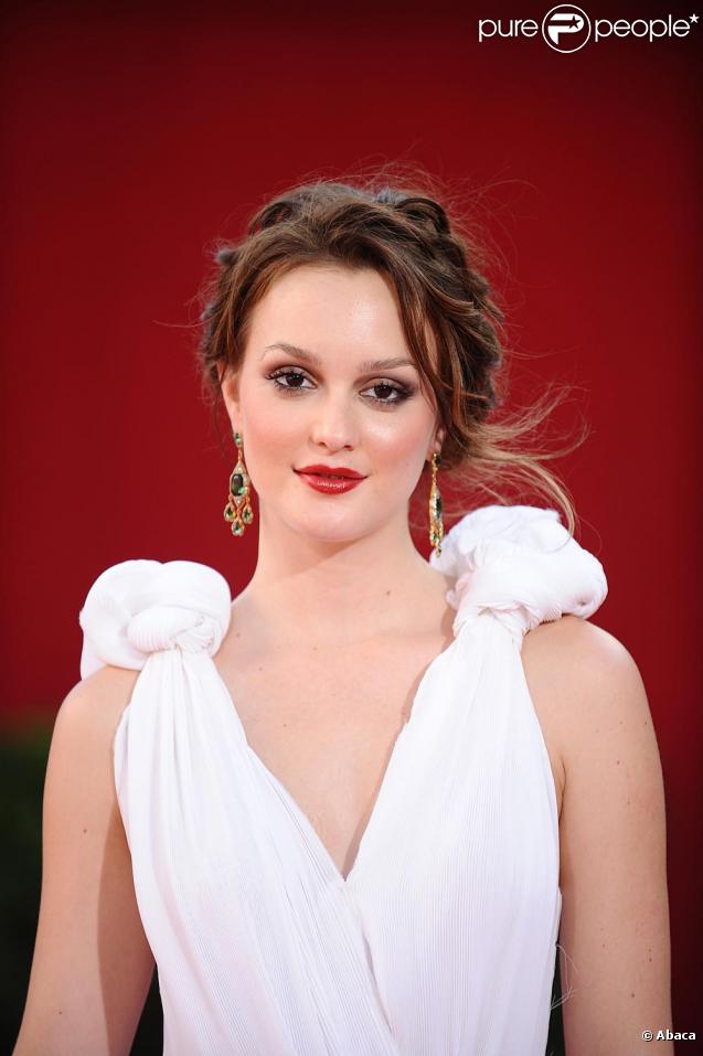 Leighton Meester à la cérémonie des Emmy à Los Angeles le 20/09/09