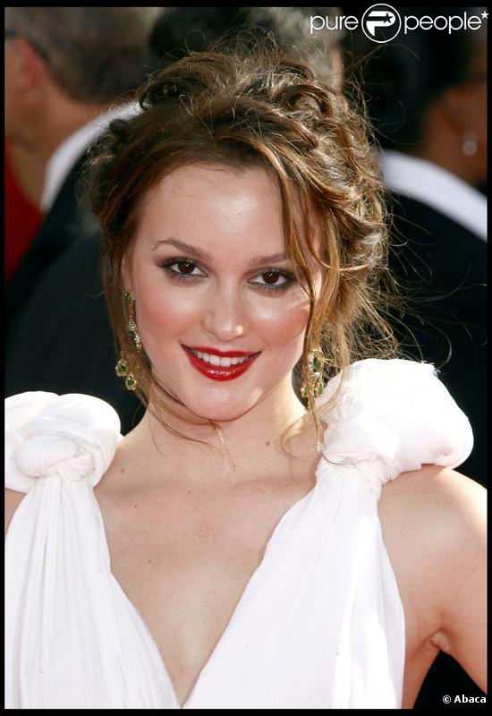 Leighton Meester à la cérémonie des Emmy à Los Angeles le 20/09/09