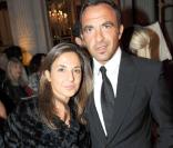 Nikos Aliagas, maître de cérémonie lors du premier Par Coeur Gala, le 21 septembre 2009 à l'hôtel Meurice. Ici avec sa soeur Maria. 