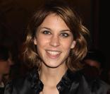 Alexa Chung à la soirée Burberry à Londres le 22/09/09