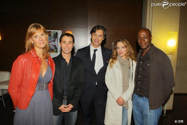 Présentation presse de la chaîne Ushaïa TV et de la projection du film  Le Syndrome du Titanic , le 24/09/09 au cinéma Elysée Biarritz. Ici Laurent Solly est entouré de Christine Oberdoff, Gérald Ariano, Claire Keim et Harry Roselmack. 