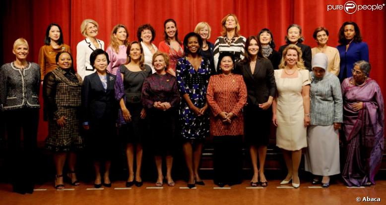 Carla Bruni, Michelle Obama et les First Ladies à Pittsburgh le 25/09/09 