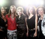 Christophe Guillarmé entouré de Grace de Capitani, Karine Lima, Salomé Stévenin et Marianne Morgo 