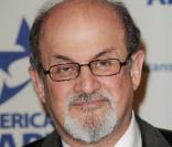 Salman Rushdie le 5 octobre 2009 à New York lors des National Arts Awards