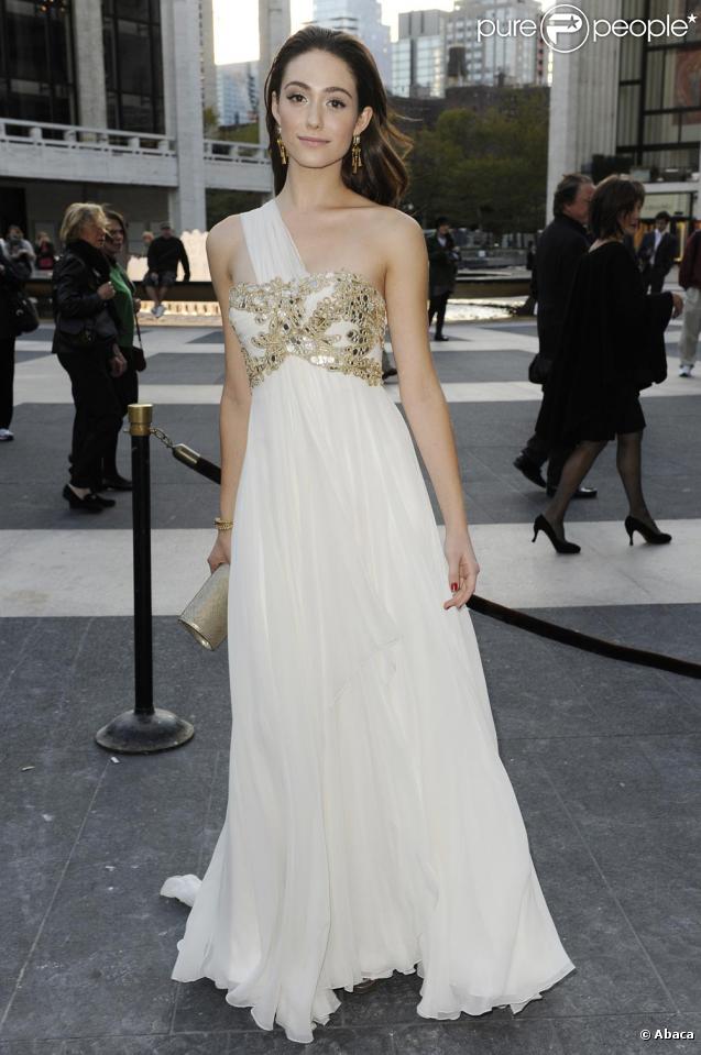 Emmy Rossum au gala annuel du American Ballet à New York le 7/10/09
