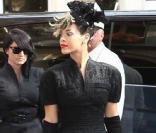 Rihanna à la fois sexy et séductrice pour John Galliano et le show de Dior ! 