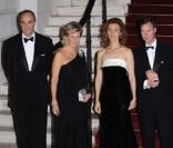 Prince Lorenz et Princesse Astrid de Belgique et Princesse Sibilia et Prince Guillaume du Luxembourg, au dîner de gala de l'E.O.R.T.C à l'Opéra Garnier de Monte Carlo à Monaco le 9 octobre 2009
