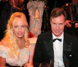 Camille de Bourbon Sicile et Prince Guillaume de Luxembourg au dîner de gala de l'E.O.R.T.C à l'Opéra Garnier de Monte Carlo à Monaco le 9 octobre 2009