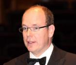 Le Prince Albert II de Monaco au dîner de gala de l'E.O.R.T.C à l'Opéra Garnier de Monte Carlo à Monaco le 9 octobre 2009