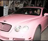 La très girly Bentley de Paris Hilton 