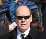 Le Prince Albert de Monaco aux obsèques d'Henri Salvador, le 16 février 2008, en l'Eglise de la Madeleine