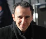 Elie Semoun aux obsèques d'Henri Salvador, le 16 février 2008, en l'Eglise de la Madeleine