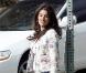 Penélope Cruz en version plus casual, accessoirise son indémodable veste à un jean trompette !
