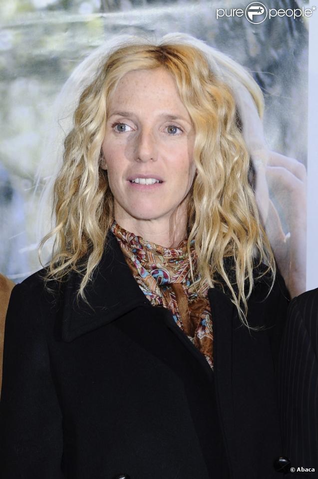 Sandrine Kiberlain lors de la première de Mademoiselle Chambon à Paris le 13 octobre 2009