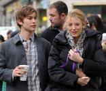 Blake Lively et Chace Crawford sur le tournage de la saison trois de  Gossip Girl , le 14 octobre 2009