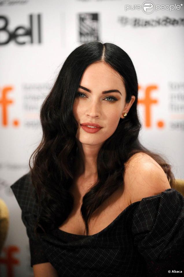 La superbe Megan Fox devient la nouvelle égérie d'Armani...