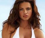 La superbe Adriana Lima en promotion pour la marque Victoria's Secret !