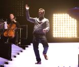Robbie Williams, au top de sa forme pour son premier concert en trois ans, lors du BBC Electric Proms, le 20 octobre 2009