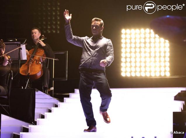 Robbie Williams, au top de sa forme pour son premier concert en trois ans, lors du BBC Electric Proms, le 20 octobre 2009