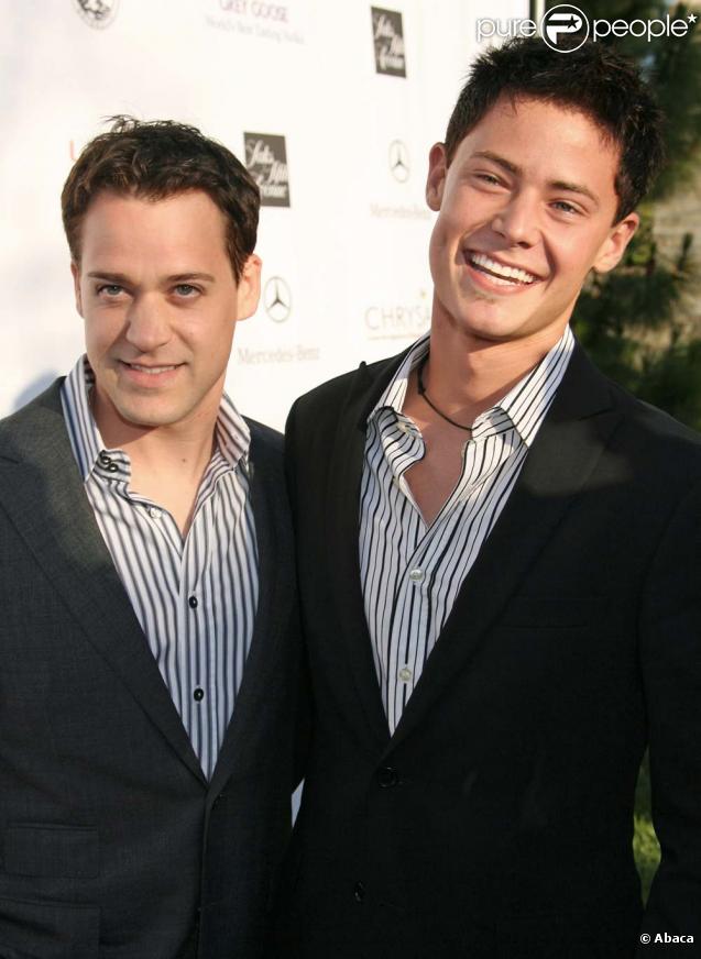 T.R. Knight et son ex-petit ami : Mark Cornelsen !