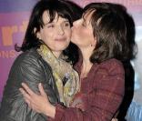Juliette Binoche et sa soeur Marion Stalens ont présenter le documentaire intimiste  Juliette Binoche dans les yeux , le 22 octobre 2009 à Paris