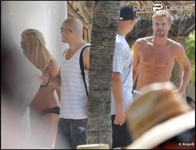 Britney Spears, fière d'afficher sa ligne retrouvée.