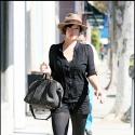 Liv Tyler : Très belle avec son look décontracté... pendant que papa reste un hippie déglingué !