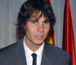 Rafael Nadal reçoit le prix Espagnol Unviversel 2009, puis s'exprime sur les révélations d'Andre Agassi, le 29 octobre  2009 à Madrid.