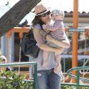 Minnie Driver : Une délicieuse maman pour son adorable fils Henry et un papa... toujours caché !