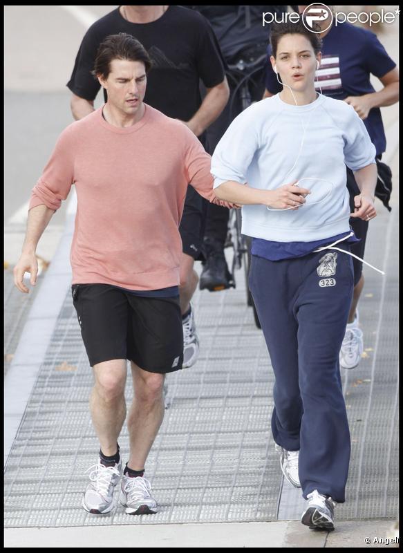 Katie Holmes et Tom Cruise font du jogging (Santa Monica - 31 octobre 2009)