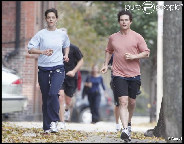 Katie Holmes et Tom Cruise font du jogging (Santa Monica - 31 octobre 2009)