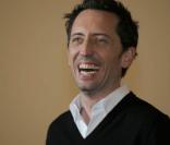 Gad Elmaleh adoooore le nouveau Motorola Dext !
