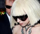 Lady Gaga, sobre et ravissante à New York, le 3 novembre 2009 !