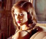 Regardez la belle Jessica Alba nue et malmenée... face au redoutable Casey Affleck !