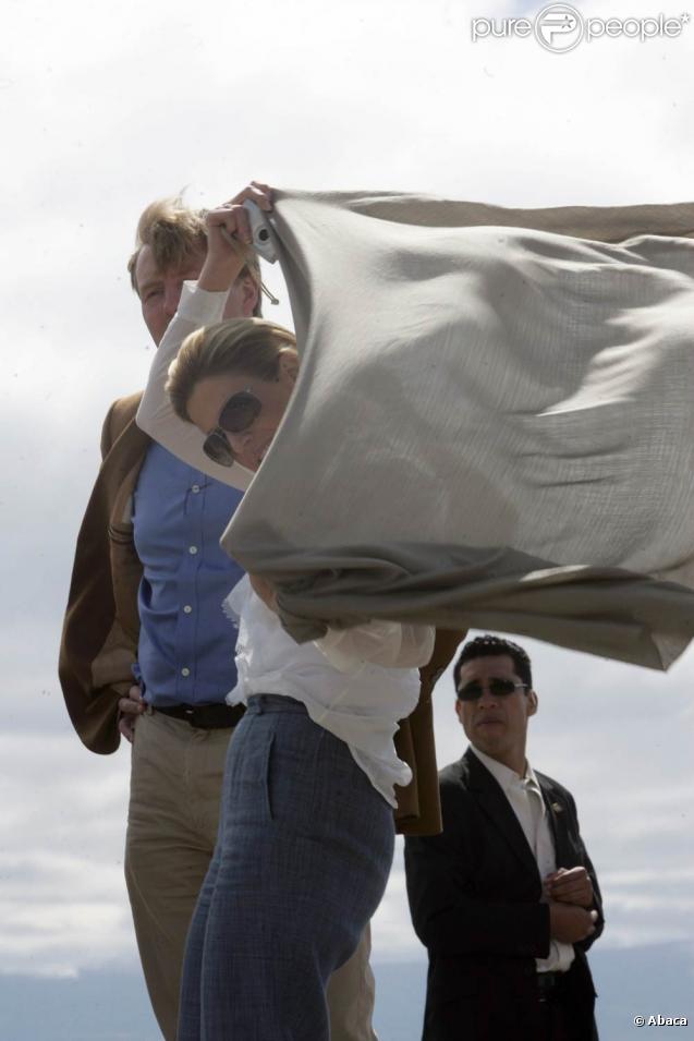 Maxima, Willem-Alexander et Margrethe II des Pays-Bas sont en visite d'Etat au Mexique : le 6 novembre 2009, ils ont gravi les pyramides de Teotihuacan !