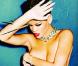 Rihanna, seins nus pour son nouveau single ! On comprend mieux la bagarre sur le tournage de son clip !