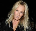 Estelle Lefébure dans OTAGES 