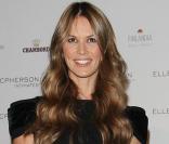 Elle Macpherson lors du lancement de sa ligne de lingerie à Berlin le 12/11/09