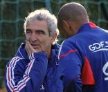 Le sélectionneur de l'équipe de France de football Raymond Domenech.