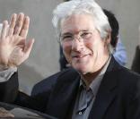 Richard Gere a été reçu par le maire de Rome Gianni Alemanno le 17 novembre 2009