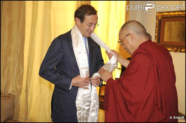 Le Dalaï Lama a été reçu à Rome par Gianfranco Fini, et a pu compter sur l'indéfectible soutien de son ami Richard Gere dans l'appel qu'il a lancé à la Chine