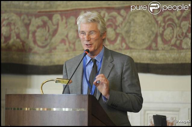 Le Dalaï Lama a été reçu à Rome par Gianfranco Fini, et a pu compter sur l'indéfectible soutien de son ami Richard Gere dans l'appel qu'il a lancé à la Chine