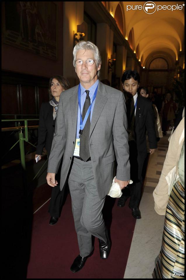 Le Dalaï Lama a été reçu à Rome par Gianfranco Fini, et a pu compter sur l'indéfectible soutien de son ami Richard Gere dans l'appel qu'il a lancé à la Chine