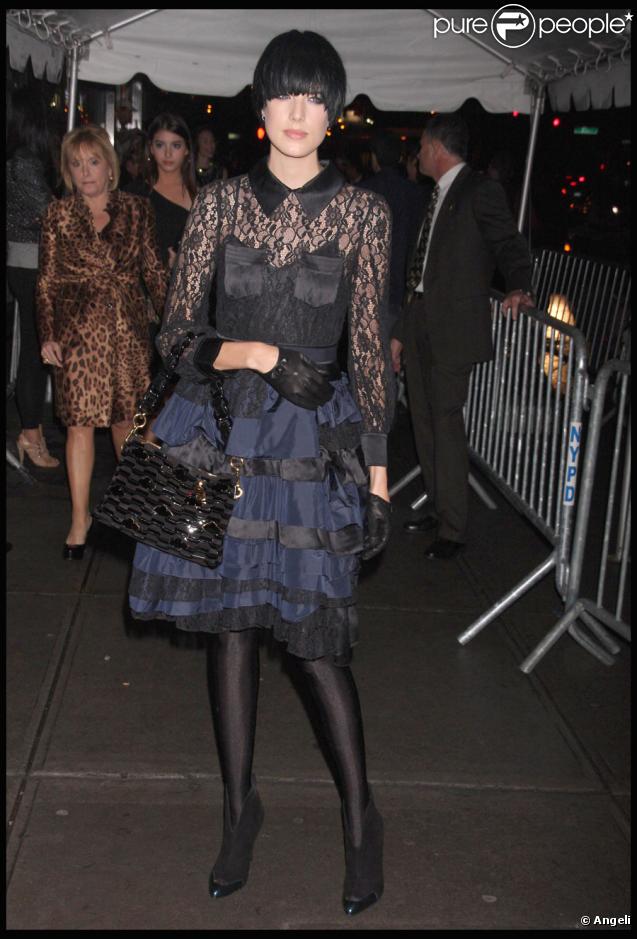 Agyness Deyn lors de la première du film Twilight II à New York le 19 novembre 2009