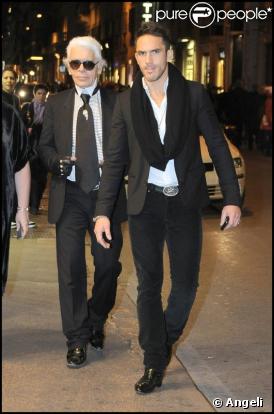 Karl Lagerfeld et Sebastien Jondeau à Rome, 24/11/09.
